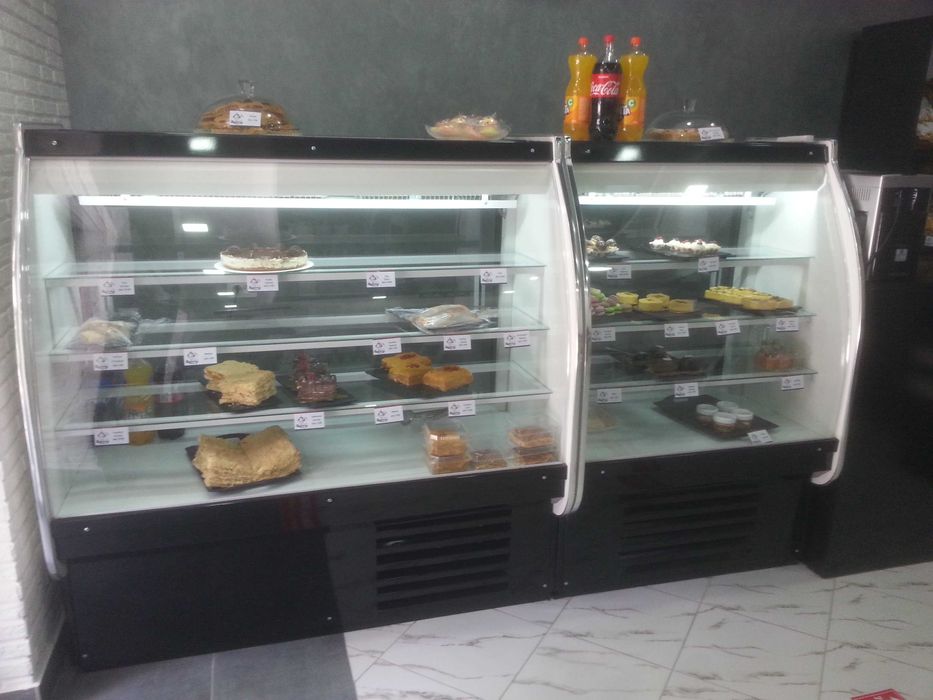 Витринные Холодильники под Торты