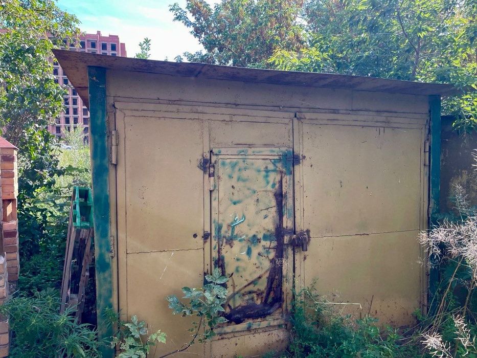 Дачные постройки на разбор