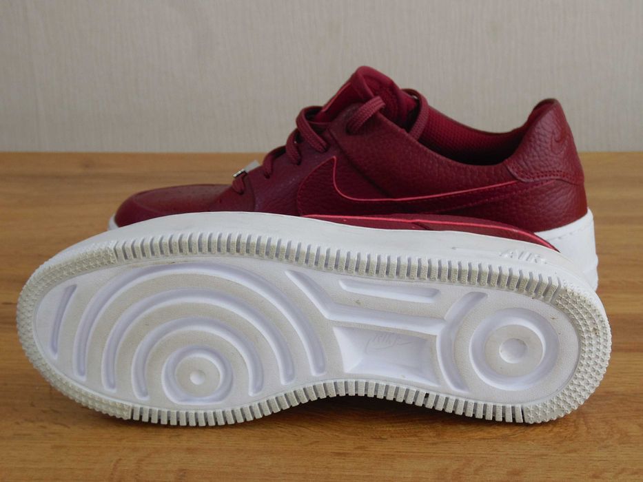 Nike Air Force 1 Sage Low Team Red - 38,5 номер Оригинални!