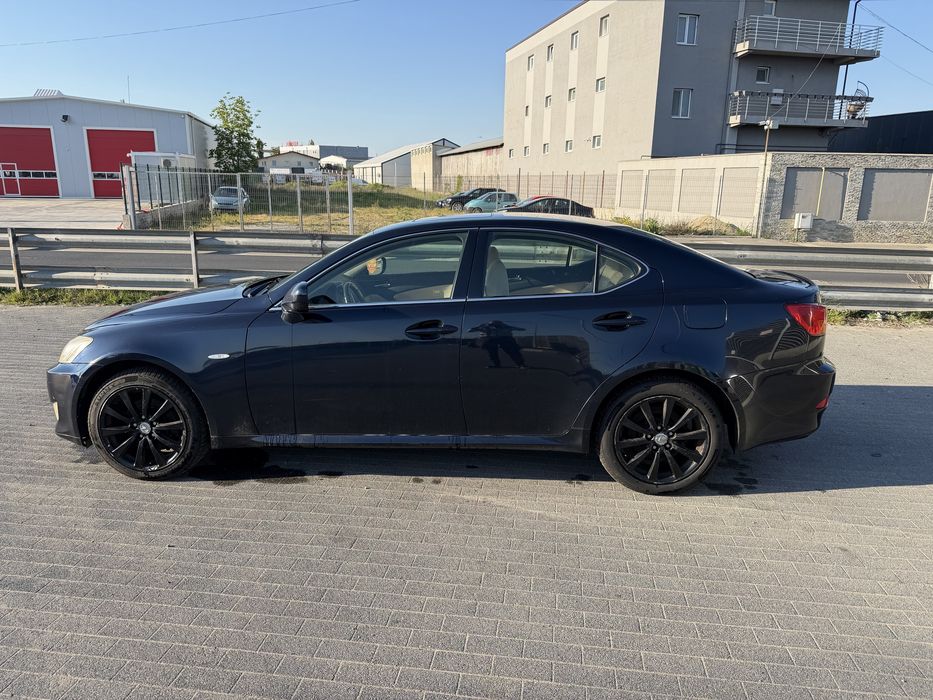 LEXUS IS 2006 — imagine 5