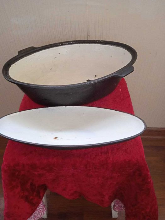 КАЗАНЫ б\у 3х и 4х л, Сковорода с крышкой, Утятница чугунная с крышкой