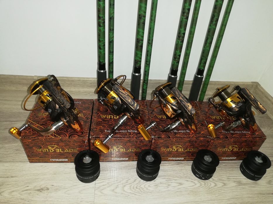 Set 4 Lansete WindBlade 3.60m 3.5LB+ 4 Mulinete Windblade MA6000