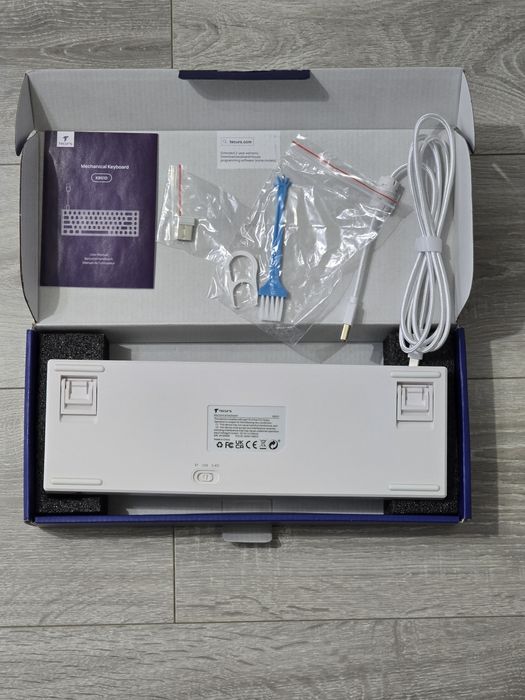 Tastatură mecanică gaming TECURS 65% – RGB, Wireless/Bluetooth/Cablu