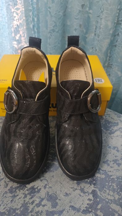 Продам новые туфли