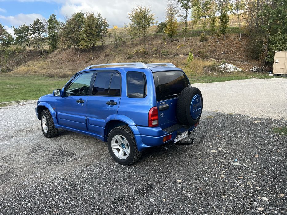 Vând suzuki grand vitara