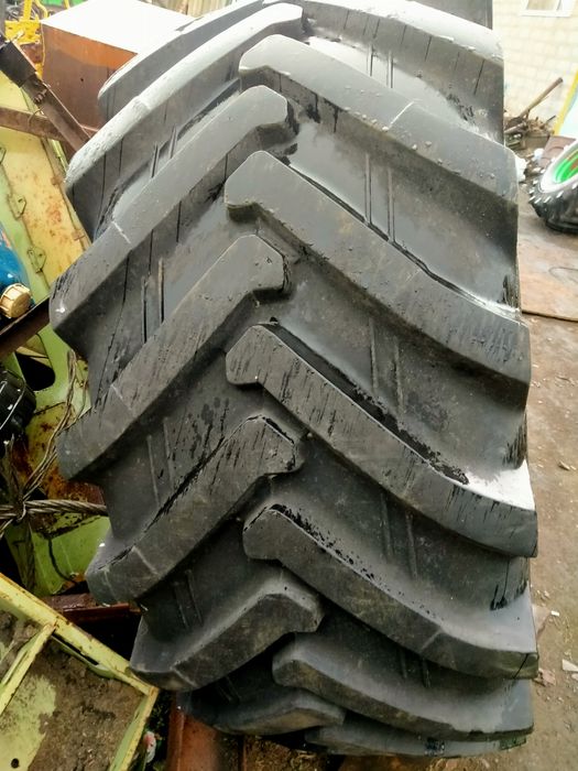 Шины на кировец и комбайны б/у