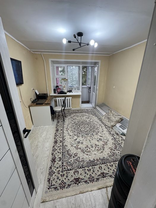 Продается 4 комн.квартира