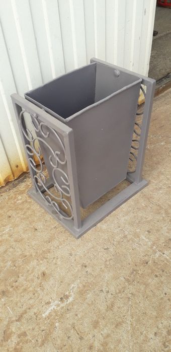 Контейнер для мусора урна