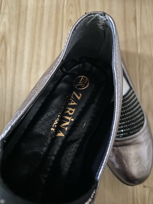 Женская новая обувь