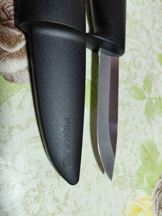 Градински нож Fiskars K40