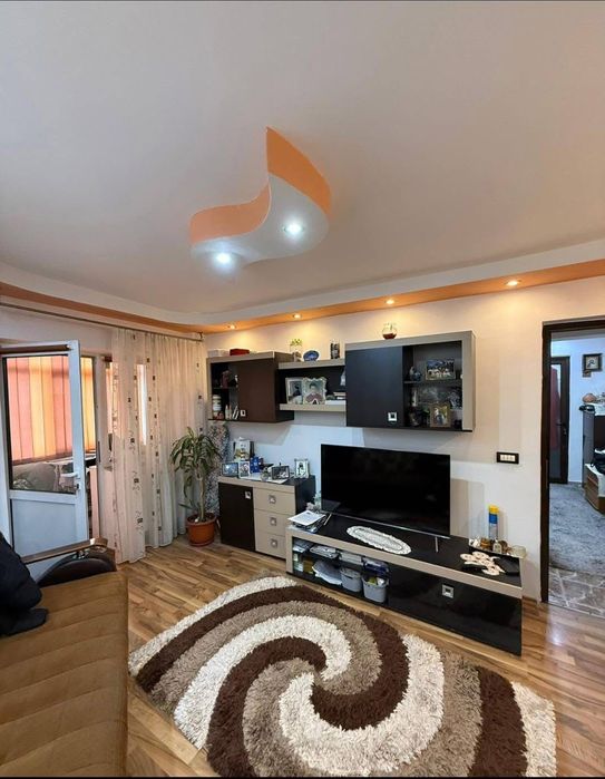 Apartament cu 2 camere, situat în zona Ostroveni