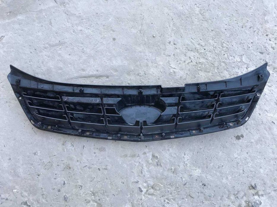 Продам оригинал решетка на приору