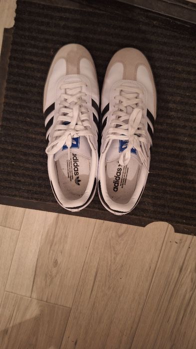 Продаю кроссовки Самба адидас