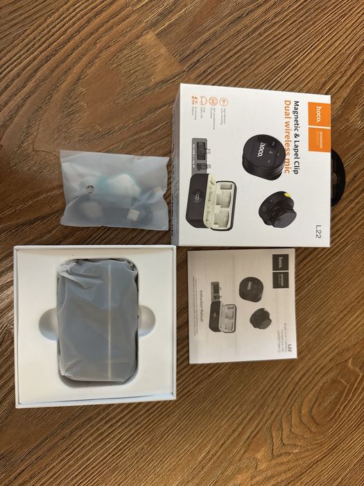 Микрофон hoco , 2 пятлички Bluetooth