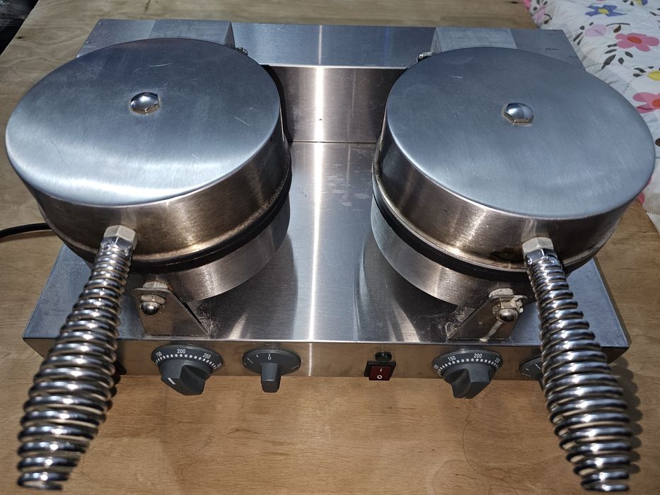 Вафильница профессиональная