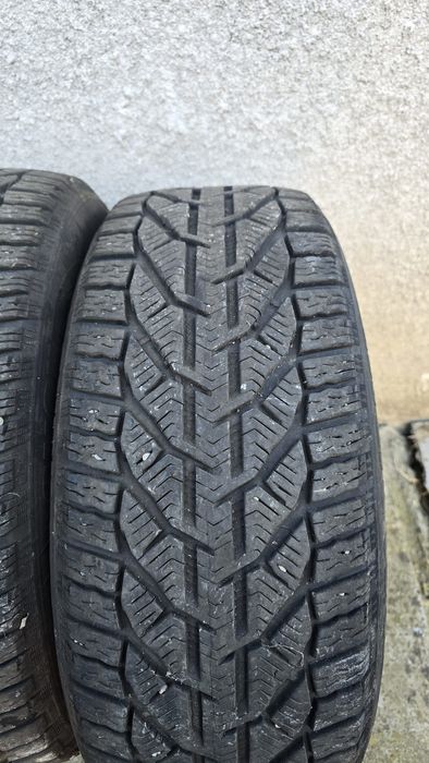 Anvelope 215 50 17 de iarna