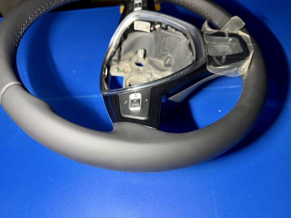 - Volan VW Golf 7 Polo Passat B7 Jetta piele NOU -