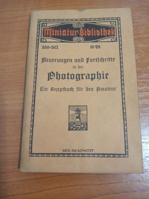 *Carte veche "Biblioteca in miniatură" Germania anii 1900