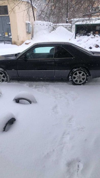 Мерс 124 обьем 2 год1996