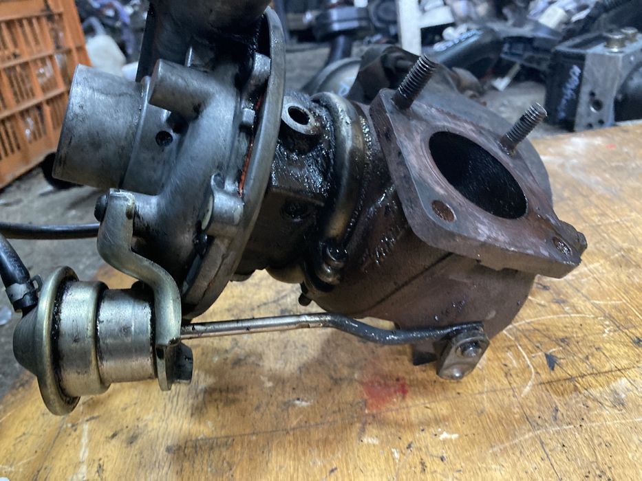 Chrysler voyager 2004година 2.5d Турбо