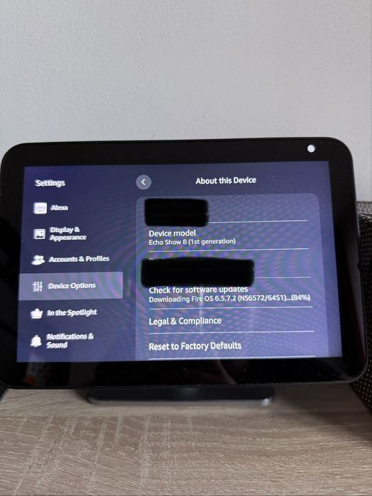 Amazon Echo Show 8 (1st Gen)