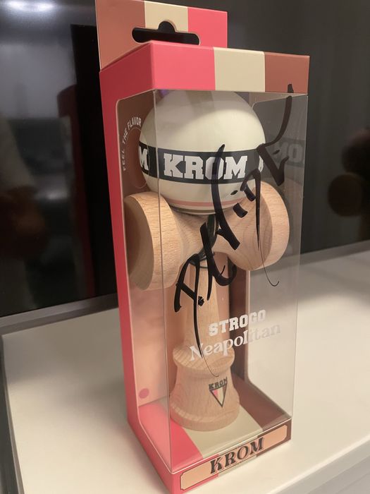 kendama krom strogo napolitan NOUA