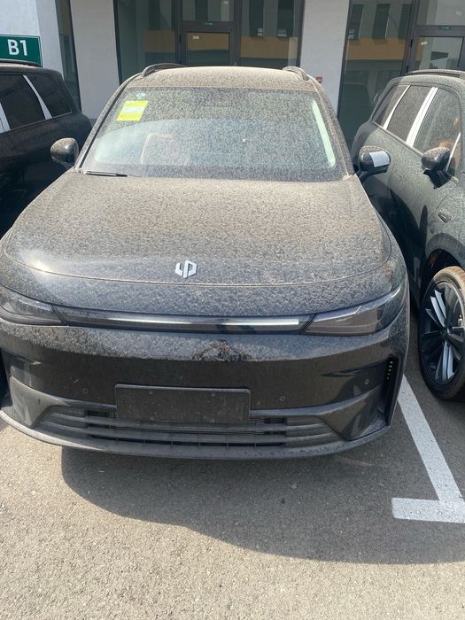 Leapmotor C16 gibrid 2025 versiya 3yil garantiya