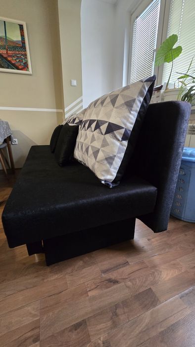 Канапе модел Марти