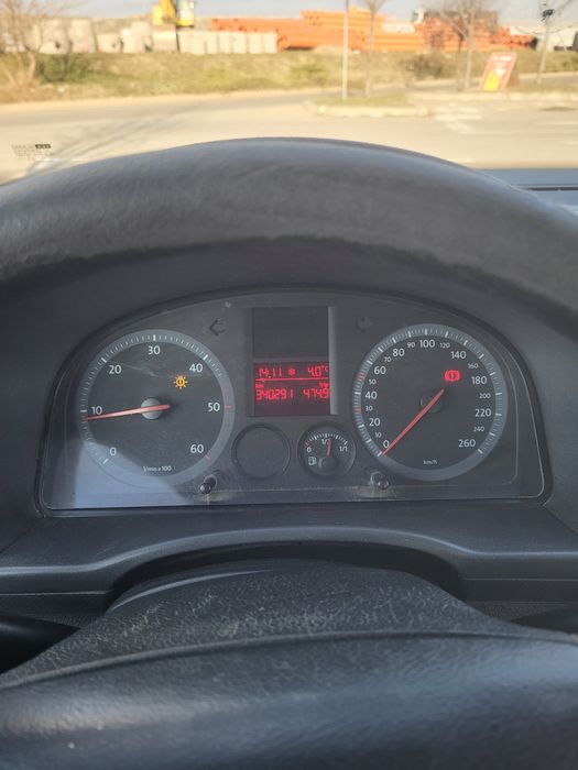 Vând volksvagen cady