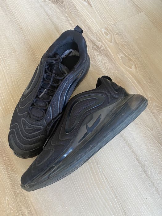 Nike 720 - пукнати камери