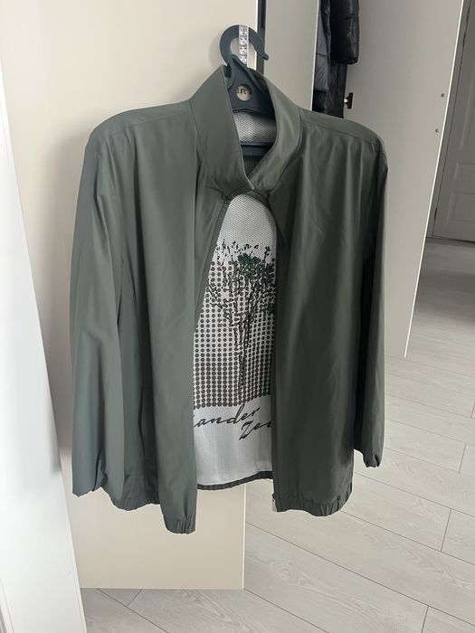 Продам ветровки,  куртки размеры 50-52