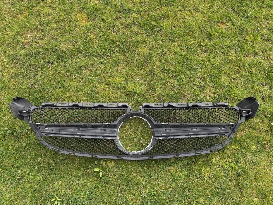 Grila Mercedes C Class W205 AMG Originala A2058880523SV