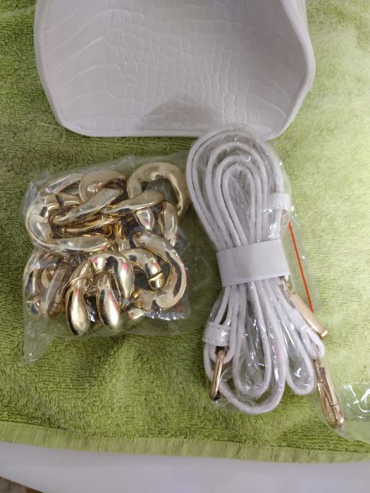 Дамска чанта нова