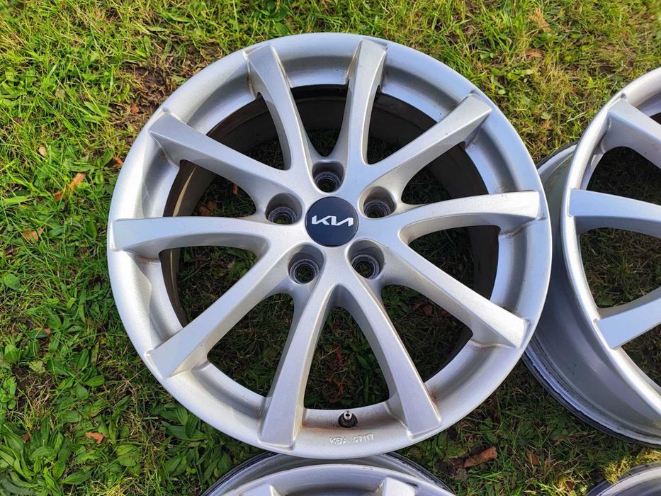 Хюндай/Hyundai; Киа/Kia – 17 цола 5x114,3; 4 бр. лети джанти