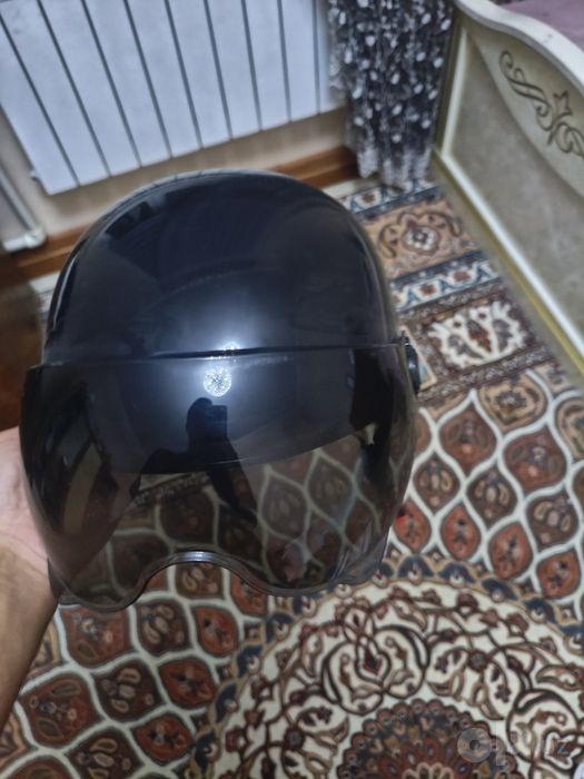 Срочно Продам Шлем для скутера
