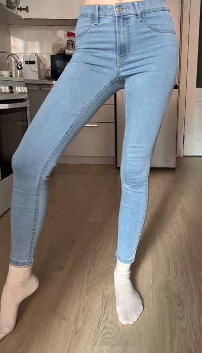 Джинсы женские 42