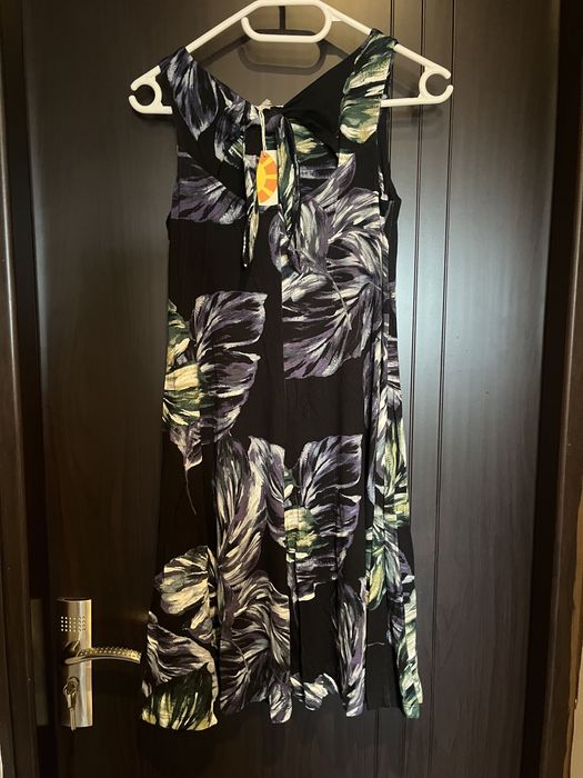 Къса рокля - C & C