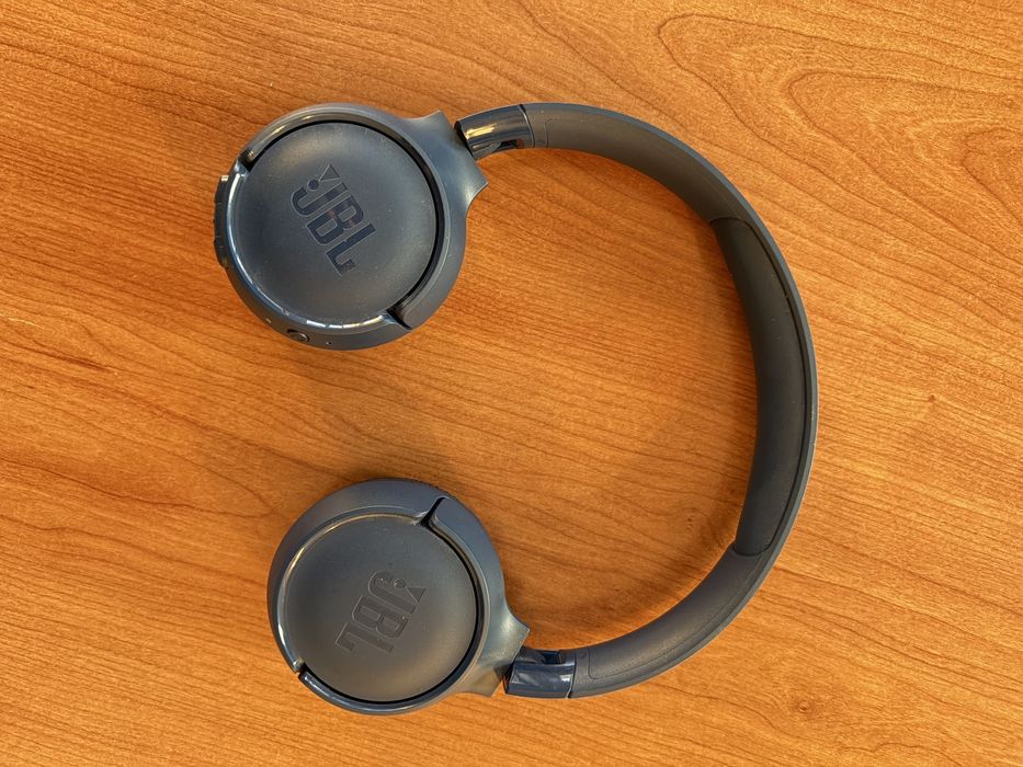 JBL Tune 520BT безжични слушалки