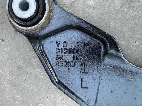 Brat stanga spate VOLVO V60 S60 V90 S90 2016+ 31360865