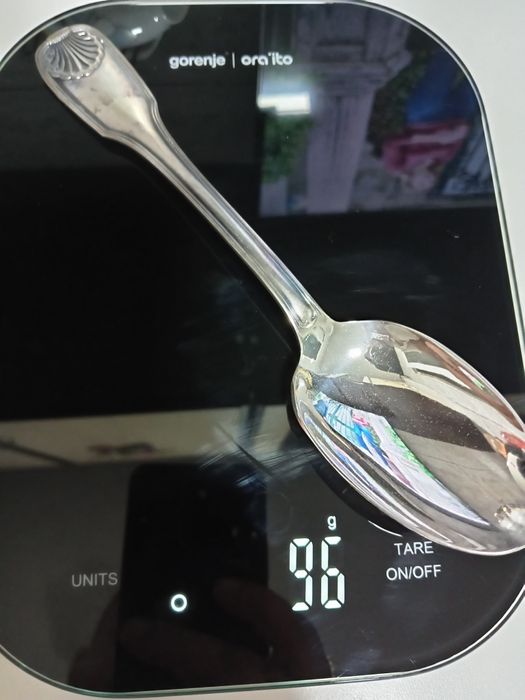 Tacâmuri placate cu argin