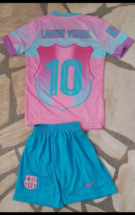 LAMINE YAMAL 10 детско юношески футболни екипи НОВО 2025-26 год