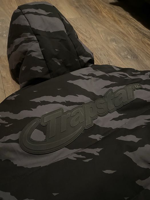 Яке Trapstar Hyperdrive Technical Puffer Grey Camo
