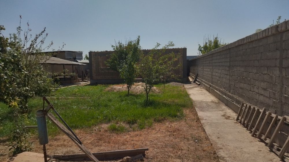 Земельный участок