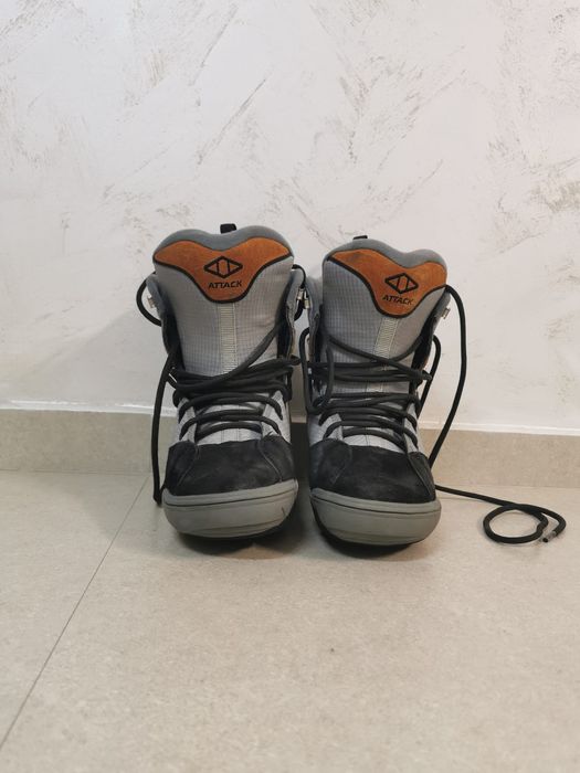 Boți snowboard de vânzare