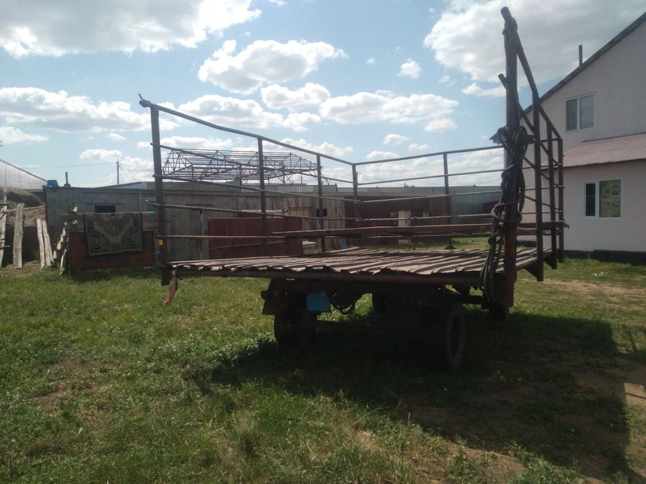 Сельскохозяйственная техника.