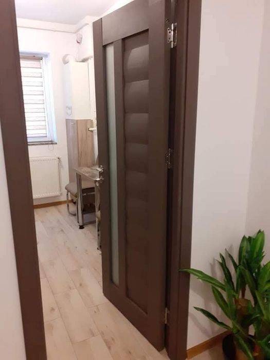 Proprietar vand apartament modern plus loc de parcare subteran