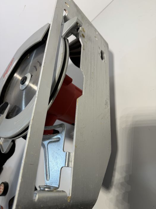 Milwaukee CS 85 SB circular taiat lemn