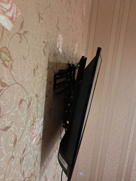 Продам телевизор
