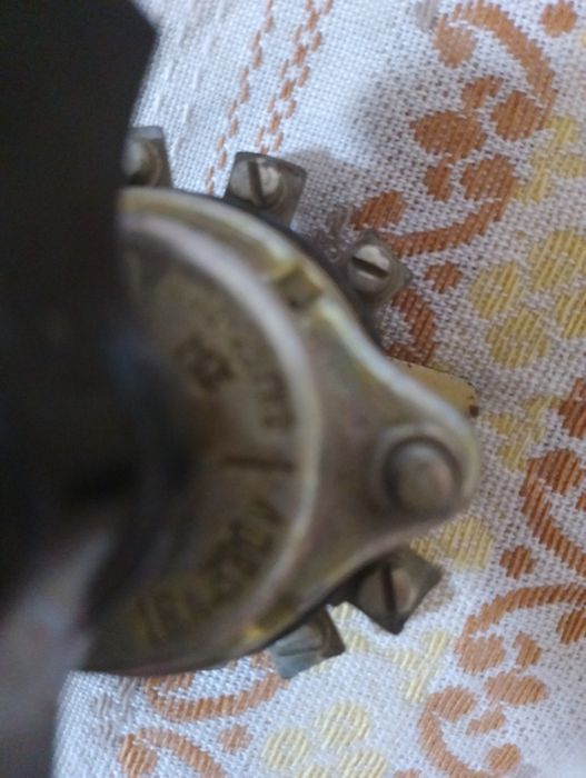 Продается пакетник