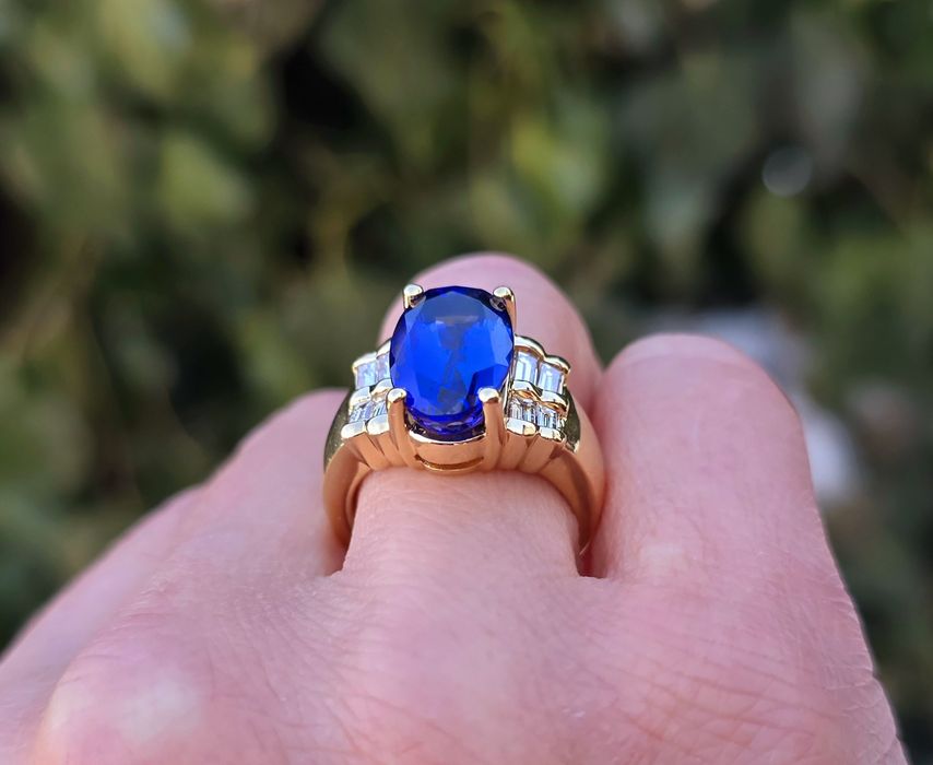 Inel din aur galben 18k cu Tanzanit și diamante naturale, handmade